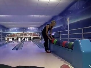 Cousins Fuck Eachother At Bowling Alley Live