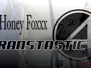 Transtastic Honey Foxxx Fucked!