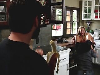 Blonde Wifey Olivia Austin Fucked From Behind In The Kitchen