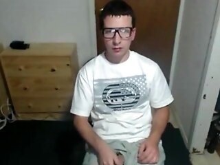 Uber-cute Nerdy Boy Jizm To Face On Webcam Two