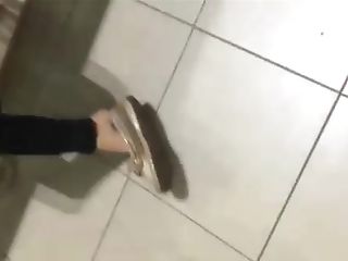 Candid Mall Feet